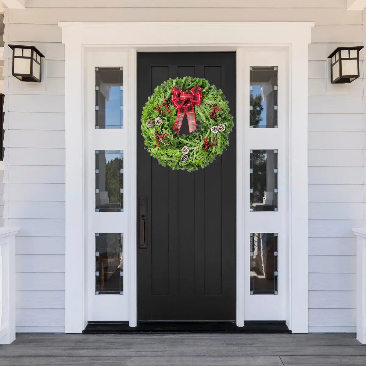 Winter Garden Wreath – Premium Traditional Theme – 71 cm (28 in.)