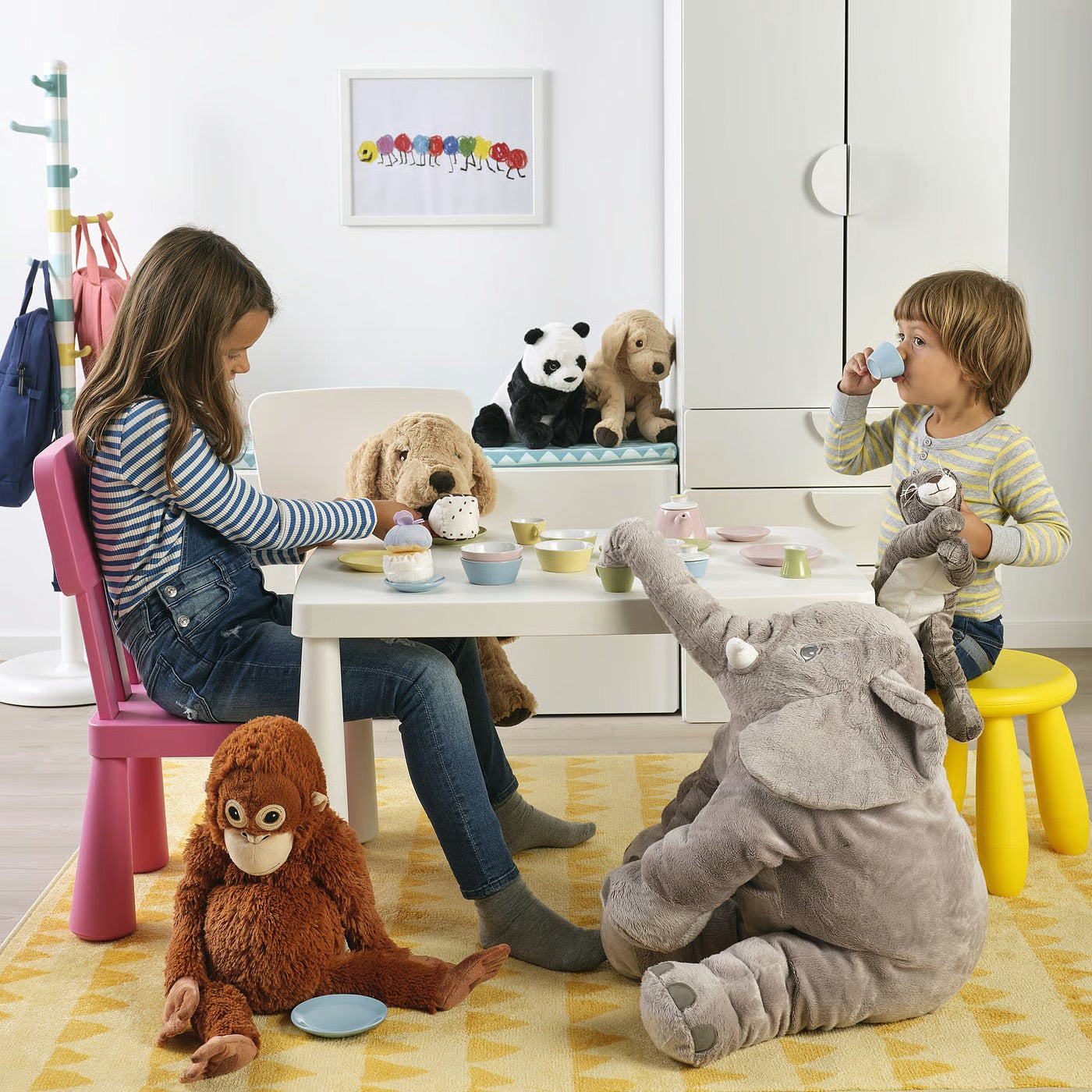 (8 Piece)IKEA DUKTIG cup/saucer playset, mixed colors
