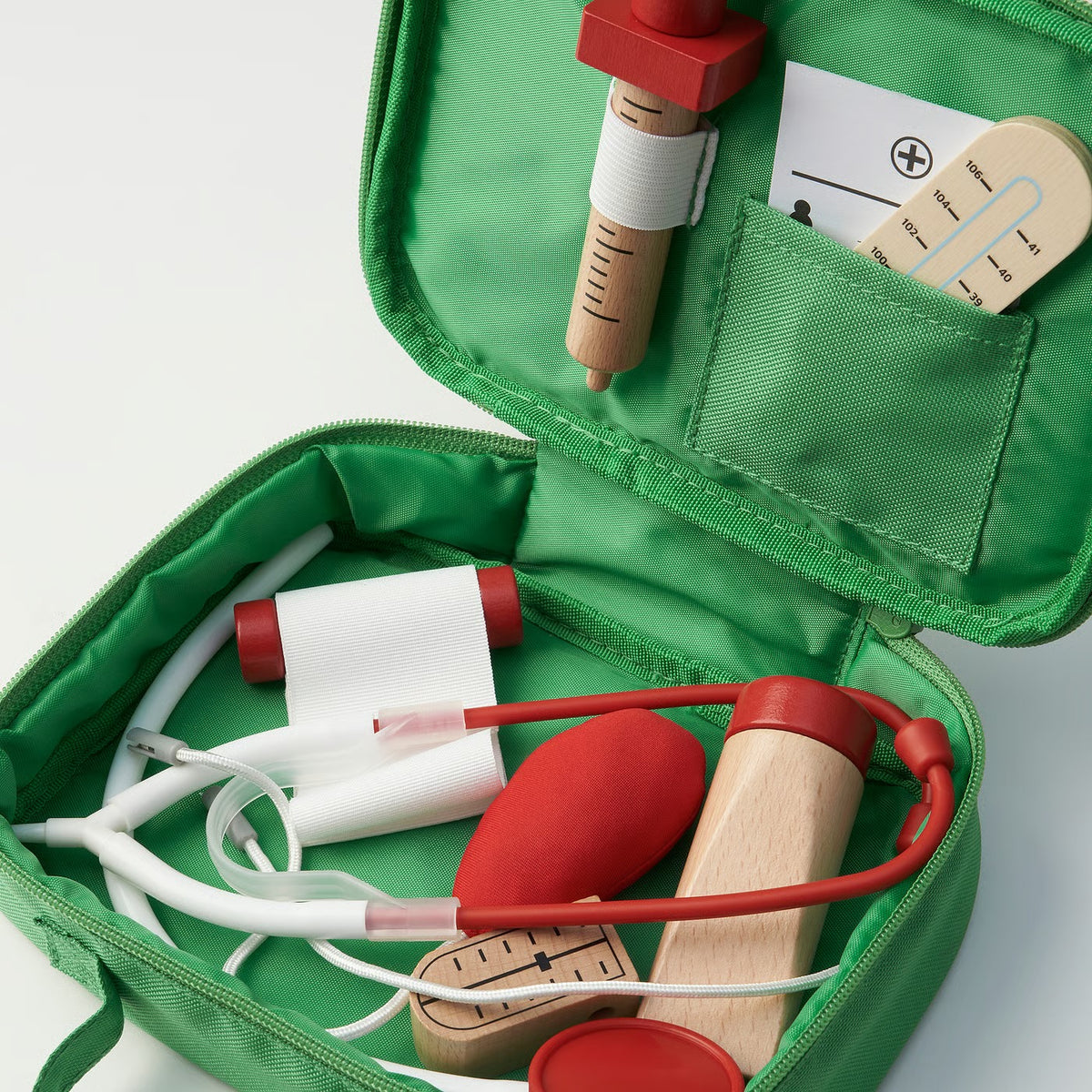 (7-Piece) IKEA BARKBORRE toy doctor’s set