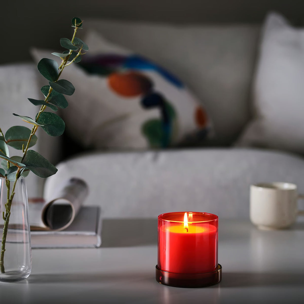 IKEA DVÄRGHÖK Scented candle in glass with lid, Citrus flower red-orange/yellow-brown, 50 hr