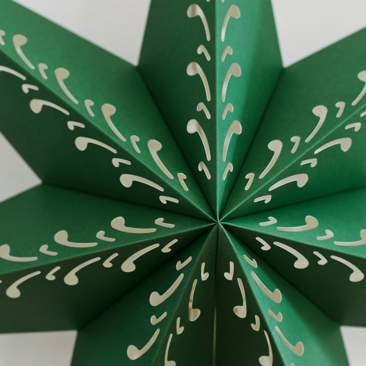 IKEA 70 cm Star-Shaped Paper Lamp Shade, Green &amp; White, Indoor Decorative Shade