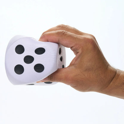 Hasbro Giant Yahtzee Outdoor Dice Game – Jumbo Backyard Family Party Set