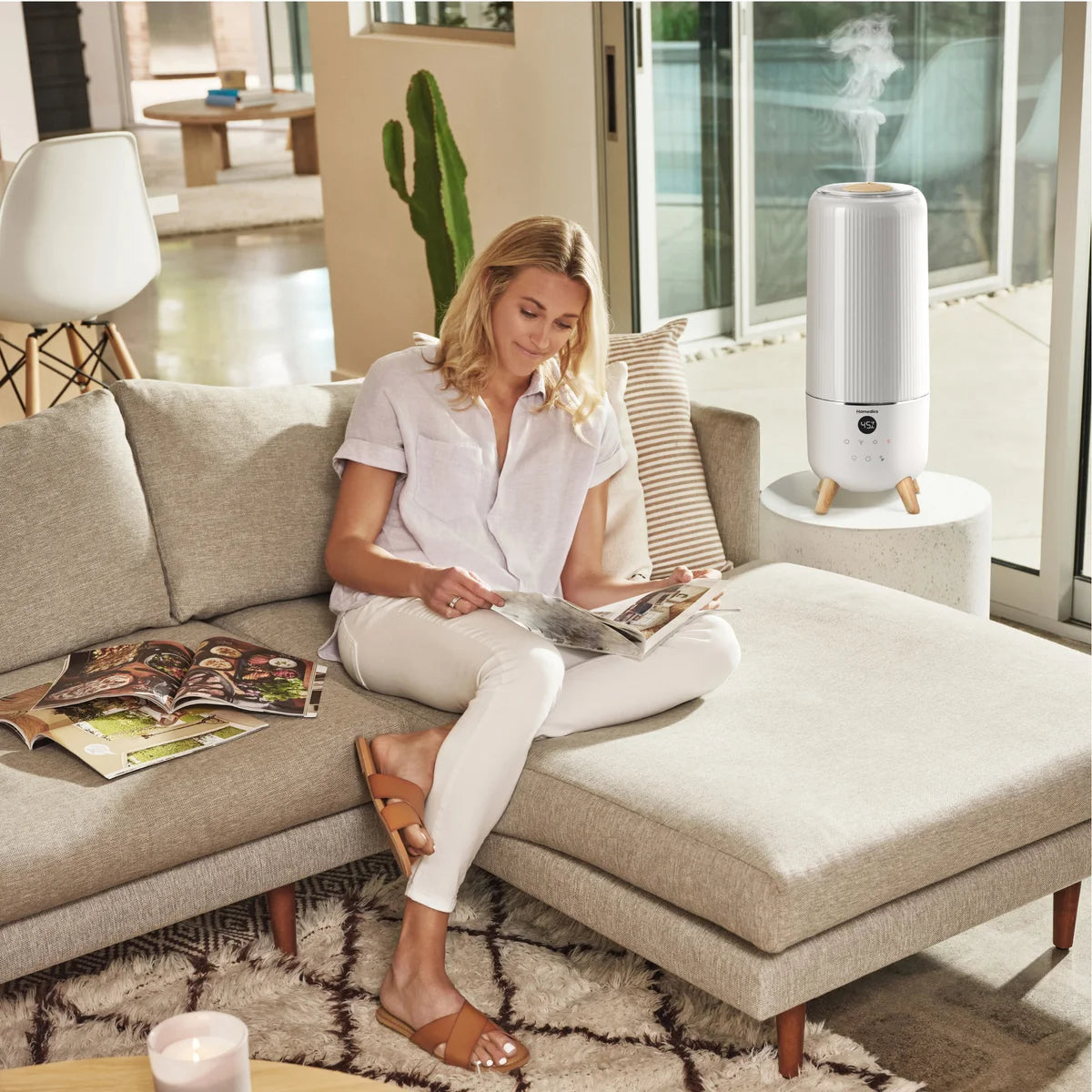 Homedics 360° Deluxe Warm & Cool Mist Top Fill Ultrasonic Humidifier with 3-pack of Essential Oil Pads