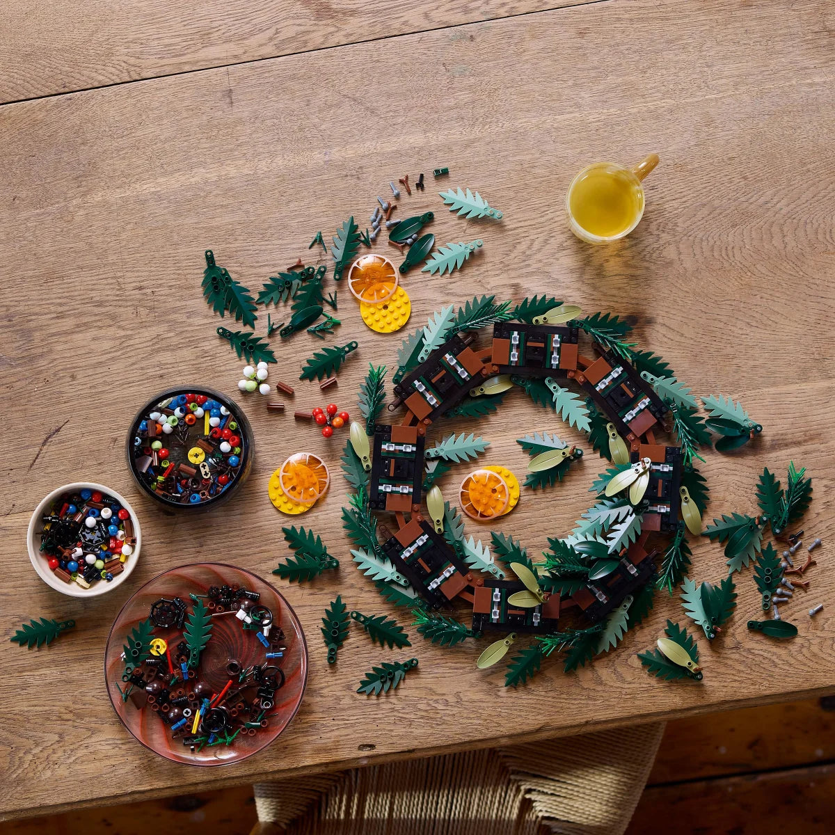 LEGO Icons Wreath and Garland Making Set 10340