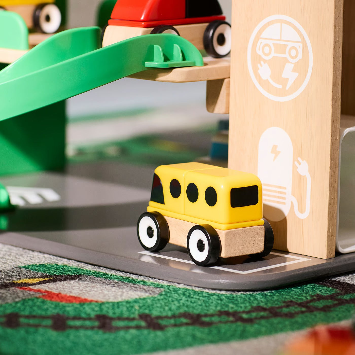 IKEA LILLABO Garage with car and helicopter, Multicolor