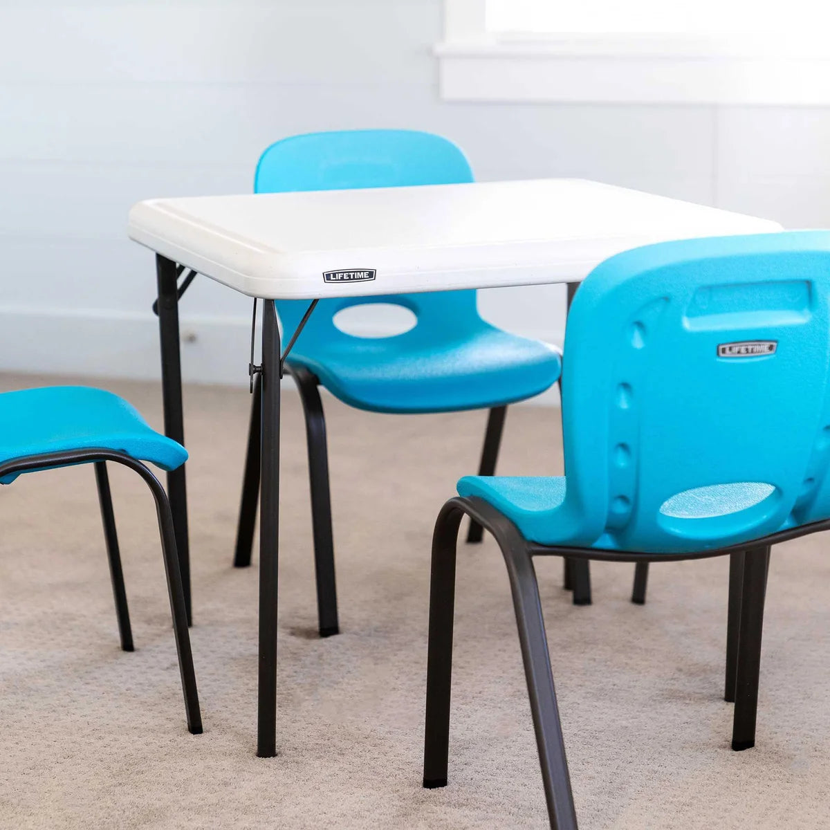 Lifetime Essential 61 cm (24 in.) Children’s Square Table