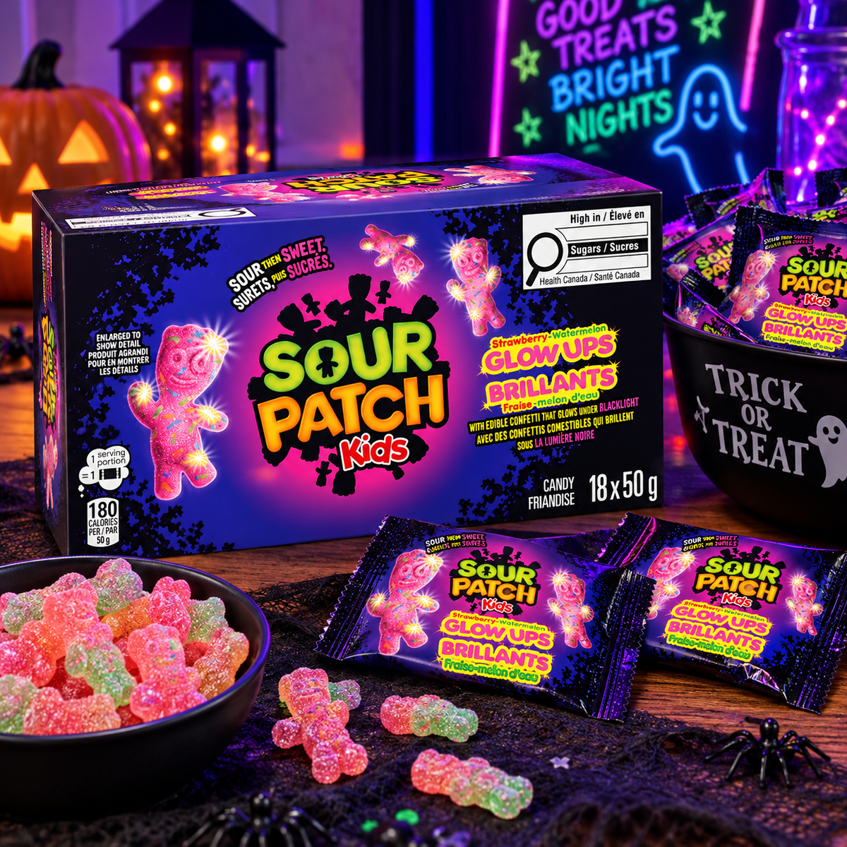 Maynards Sour Patch Kids Glow Ups Strawberry Watermelon Gummies, 18 × 50 g, Sour Then Sweet Candy with Edible Confetti, Blacklight Reactive, 900 g