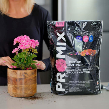 PRO-MIX Potting Mix, Bigger Plants & More Blooms, 9 L
