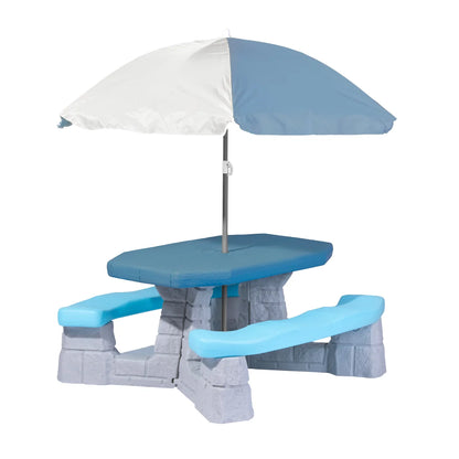 Picnic Table with Umbrella