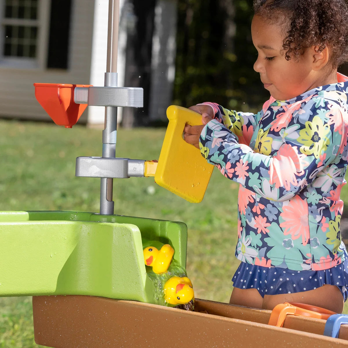 Step2 Outdoor water activity - Pump & Splash Shady Oasis