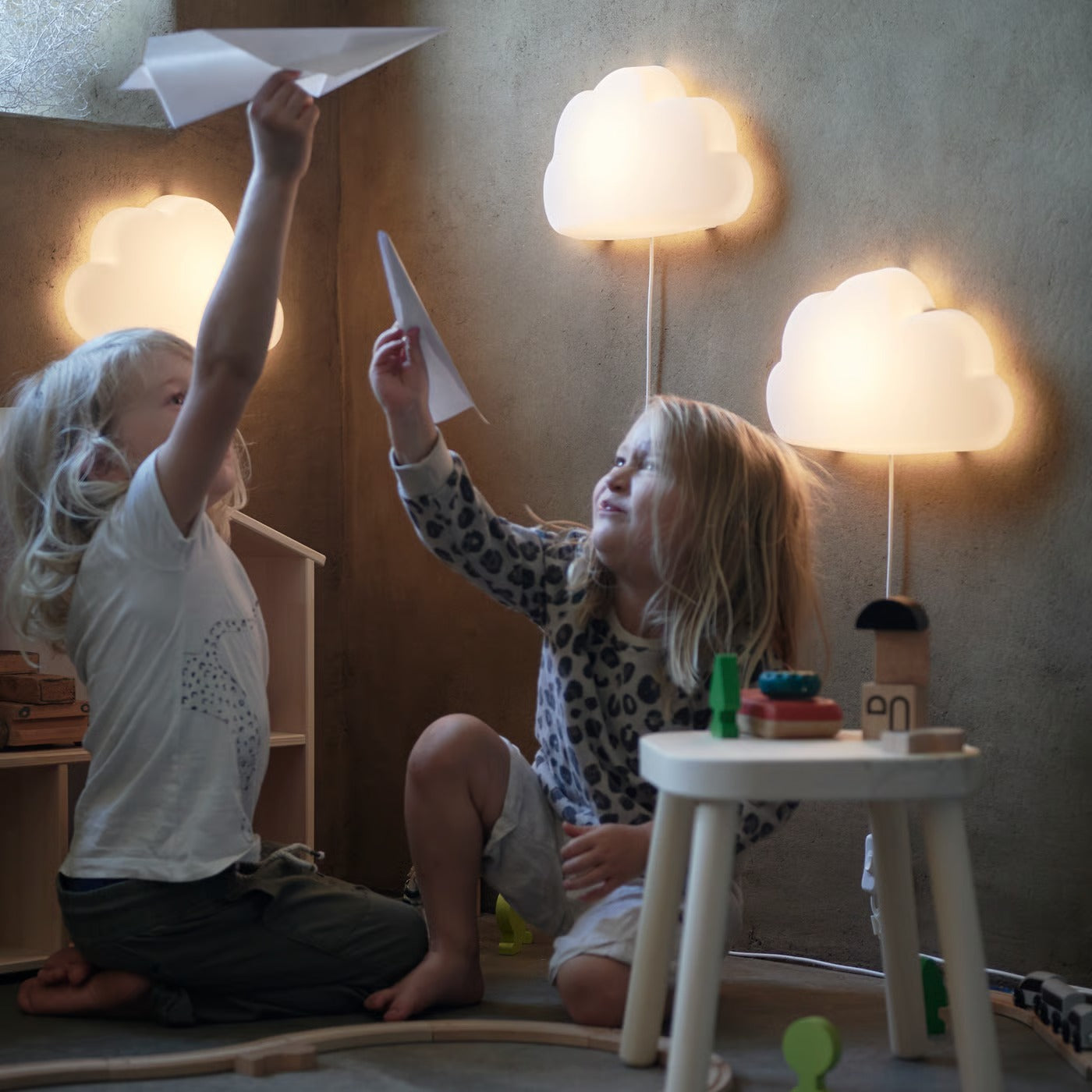 IKEA UPPLYST Cloud-Shaped LED Wall Lamp for Kids – White