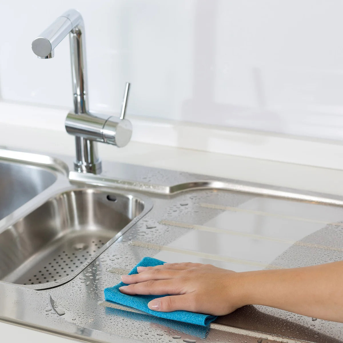 Vileda Actifibre Multi-Surface Cloths, 24-cloths