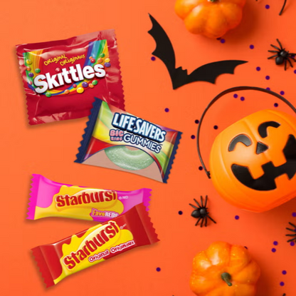 Skittles, Starburst & Life Savers Assorted Halloween Candy Variety Pack, 155 Individually Wrapped Treats, 1.71 kg
