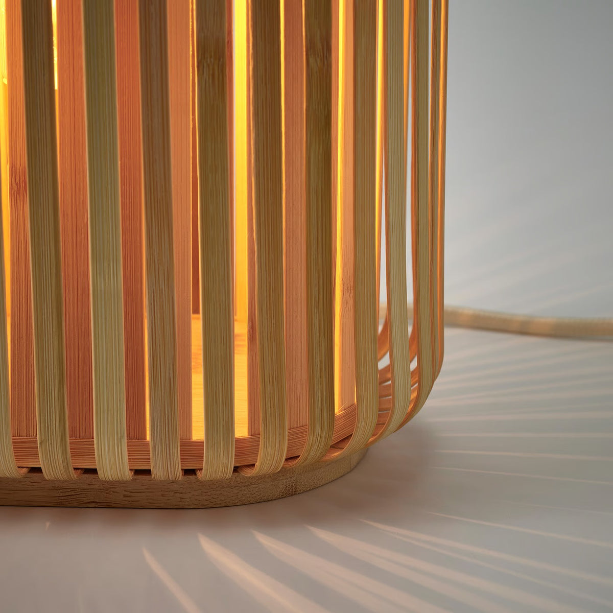 IKEA VARPTROSS Bamboo Table Lamp, Natural Woven Slat Design, 26 cm (10") Height, Decorative Bedside & Accent Lighting, E12 Bulb Base, 2 m Cord, Scandinavian Style Lamp for Bedroom, Living Room, Nightstand & Home Décor