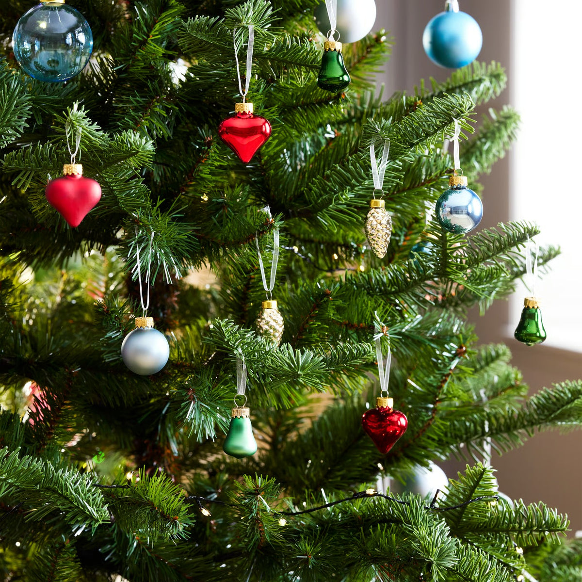 (40-Pack) IKEA VINTERFINT Christmas Tree Ornaments, Glass Bauble Set, Mixed Shapes & Colours, Decorative Hanging Xmas Balls for Christmas Trees, Holiday Parties & Festive Home Décor (Copy)